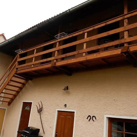 Habert Apartment Horni Plana